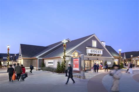 woodbury common premium outlets online shopping.